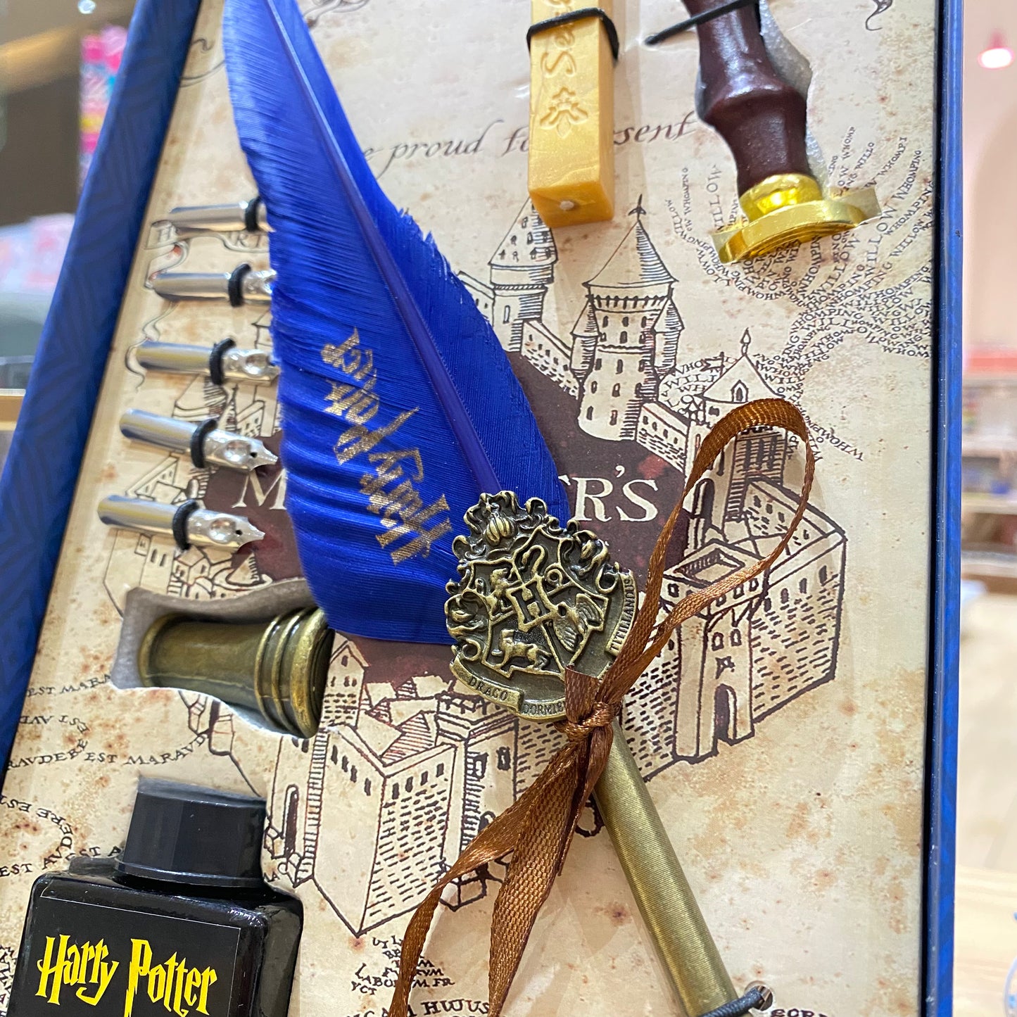PLUMA INMERSIÓN HARRY POTTER CON SELLO DE LACRE