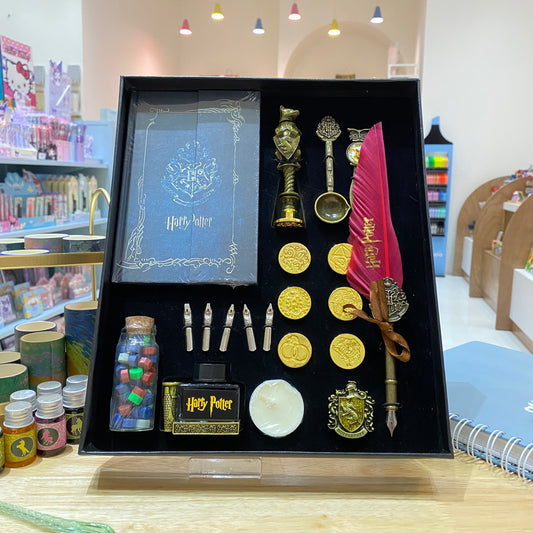 KIT PLUMA FUENTE HARRY POTTER + LACRE + LIBRETA