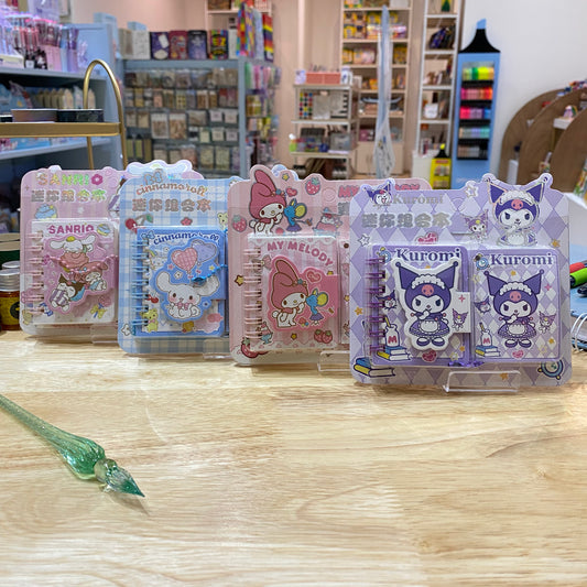 2 MINI LIBRETAS SANRIO